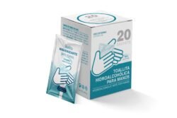 Caja con 20 sachets con toallita de solución hidro alcohólica