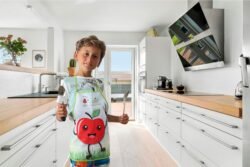 Delantal infantil (poliéster)