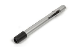 Linterna con filtro de cobalto