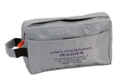 Neceser de poliéster con forro interior