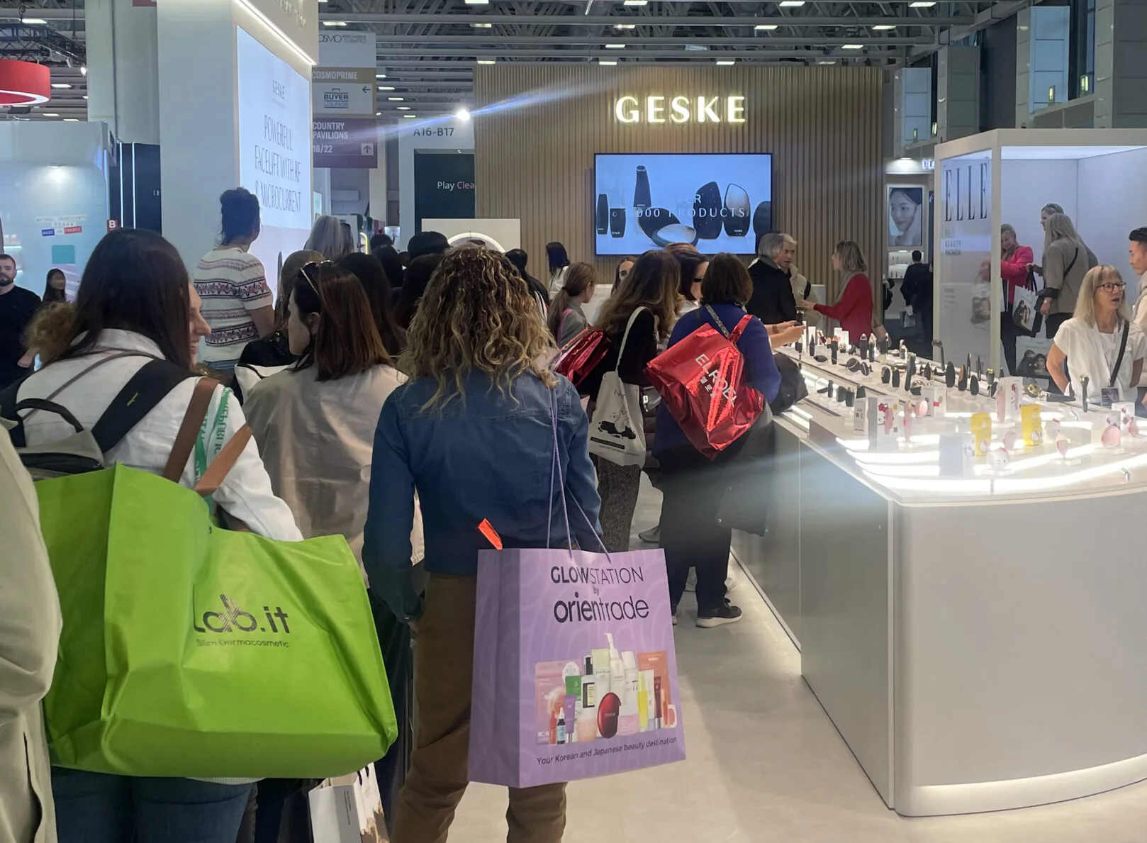 Consejos para elegir los gadgets adecuados para ferias y congresos